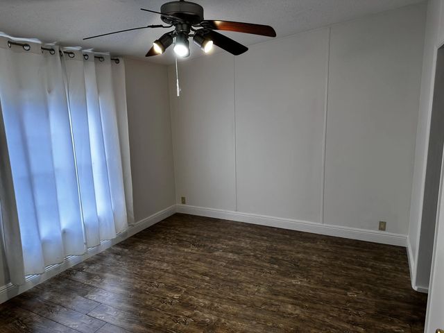 4 of 27 - 1186 Sw Tropical Terrace, Stuart, FL