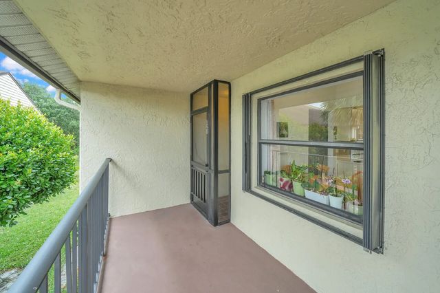 2 of 24 - 7867 Willow Spring Drive #821, Lake Worth, FL