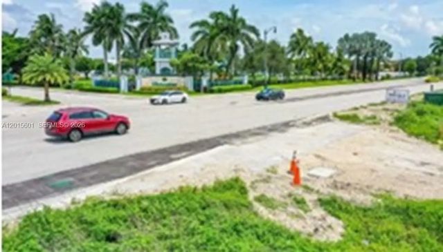 4 of 6 - Campbell Drive, Homestead, FL