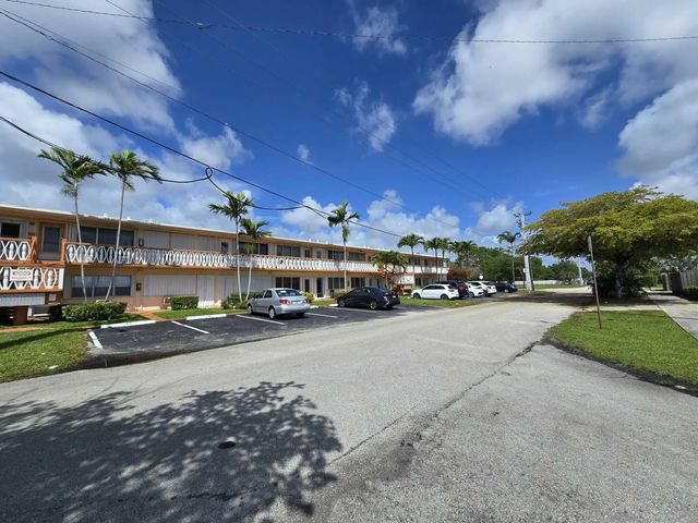 1000 Sw 10th Avenue Sw #19p, Hallandale Beach