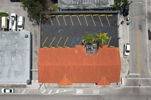 3 of 29 - 1888 Nw 7th Street, Miami, FL