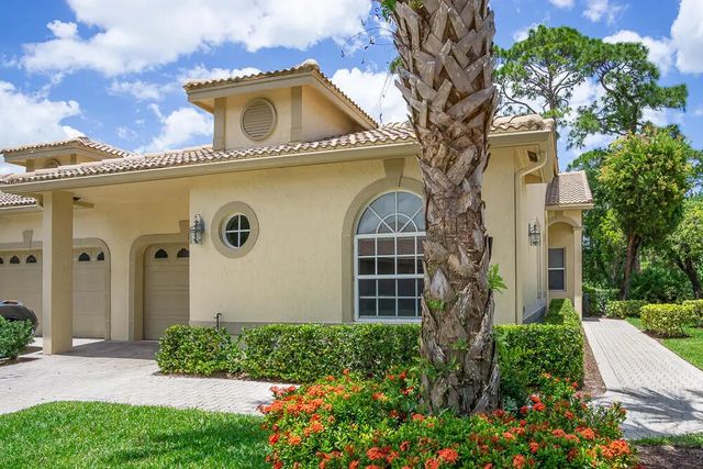 2 of 50 - 7084 Torrey Pines Circle, Port St. Lucie, FL