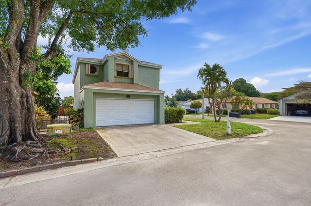 3 of 38 - 3321 Nw 22nd Court, Coconut Creek, FL