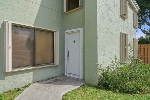 4 of 38 - 3321 Nw 22nd Court, Coconut Creek, FL