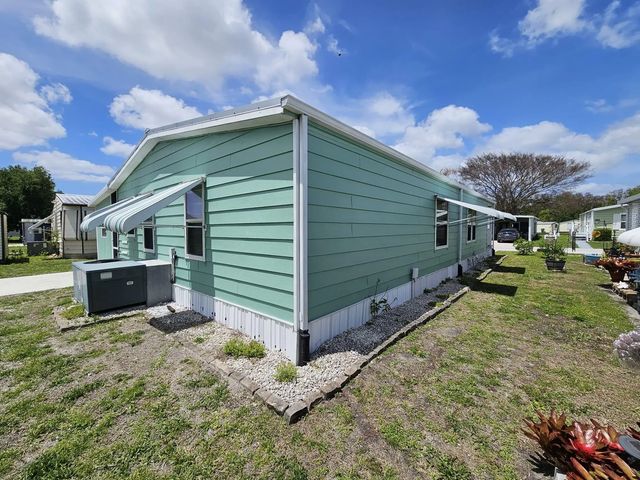 3 of 22 - 511 Ann Marie Lane, Port St. Lucie, FL