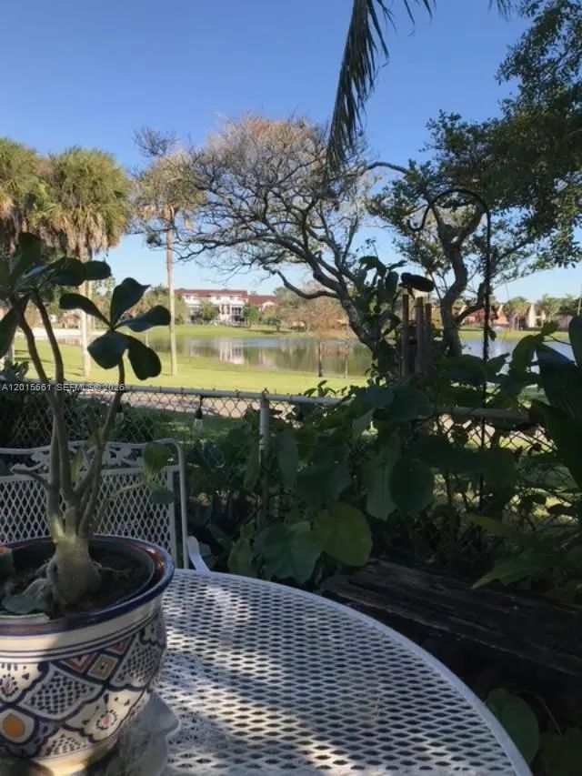 5 of 29 - 10135 Sw 156th Avenue, Miami, FL