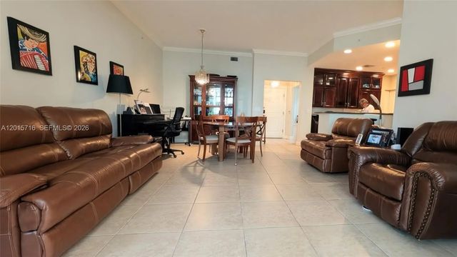 5 of 41 - 16101 Emerald Estates Drive #254, Weston, FL