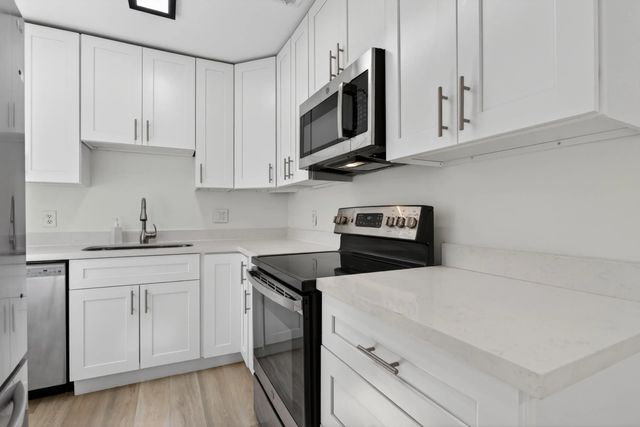3930 Crystal Lake Drive #209, Deerfield Beach