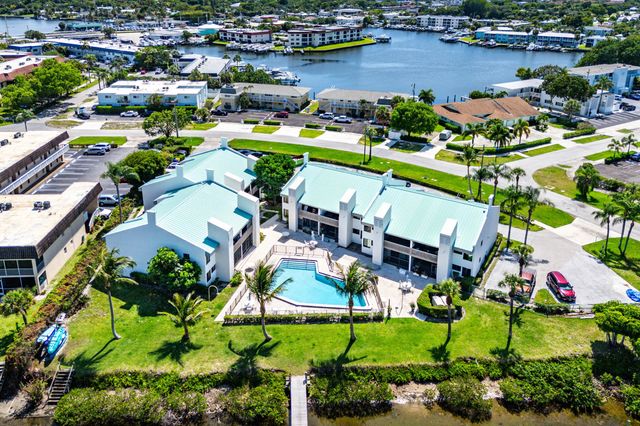 2 of 41 - 412 Southwind Drive #b2, North Palm Beach, FL