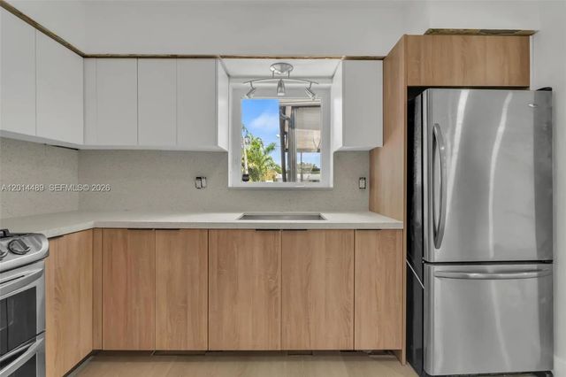 5 of 42 - 1419 Harding Street, Hollywood, FL