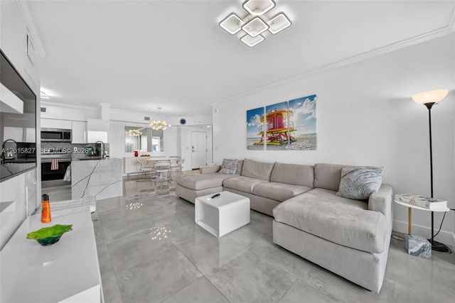 5 of 30 - 17150 N Bay Road #2905, Sunny Isles Beach, FL