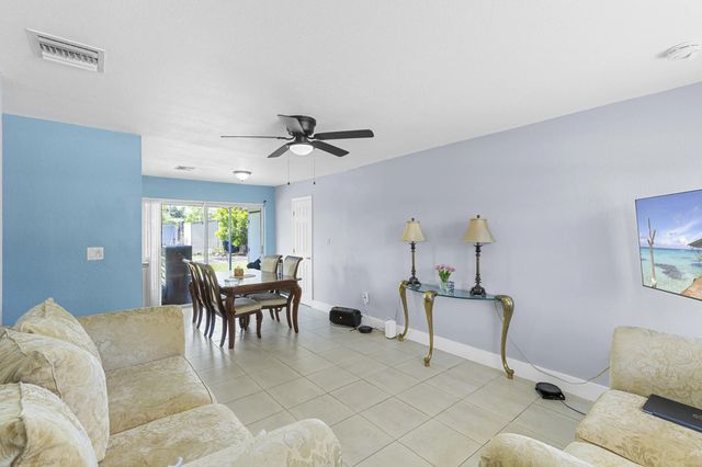 3 of 16 - 3280 Nw 13th Court, Lauderhill, FL