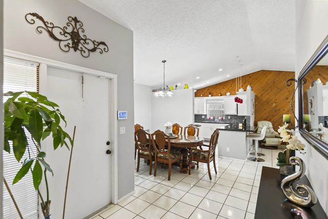 4 of 71 - 8620 Nw 48th Street, Lauderhill, FL