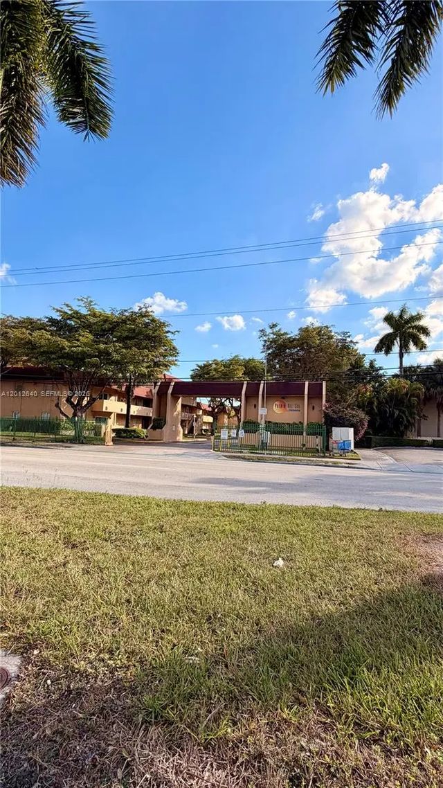 9972 Sw 88th Street #1125, Miami