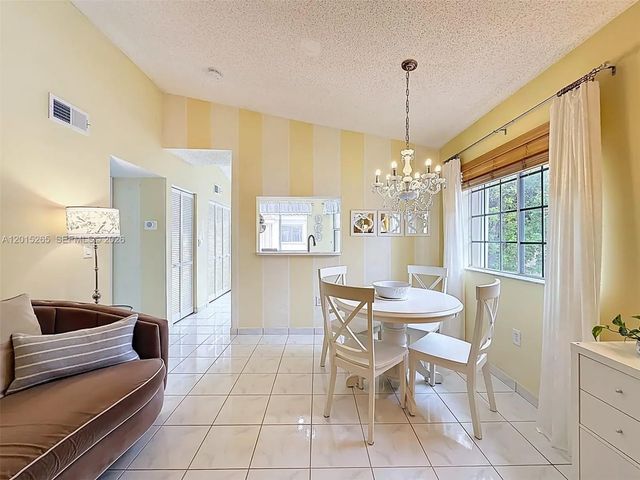 5 of 23 - 6466 Sw 130th Place #902, Miami, FL