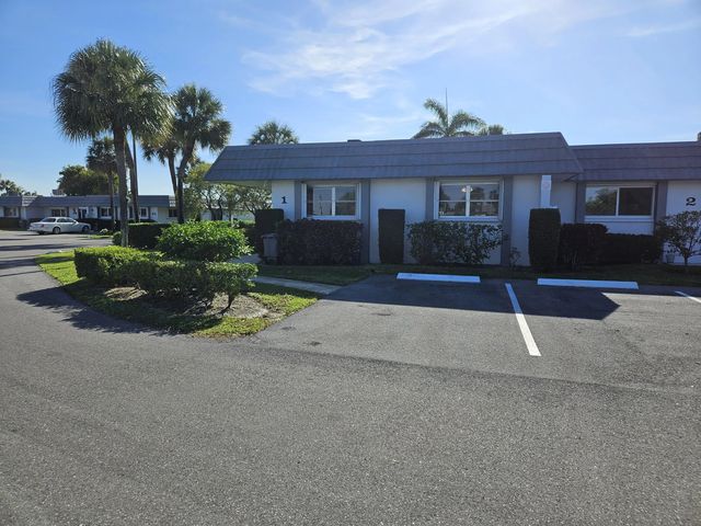 3 of 32 - 2886 E Fernley Dr Drive E #1, West Palm Beach, FL