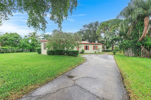 4561 Nw 79th Avenue, Lauderhill