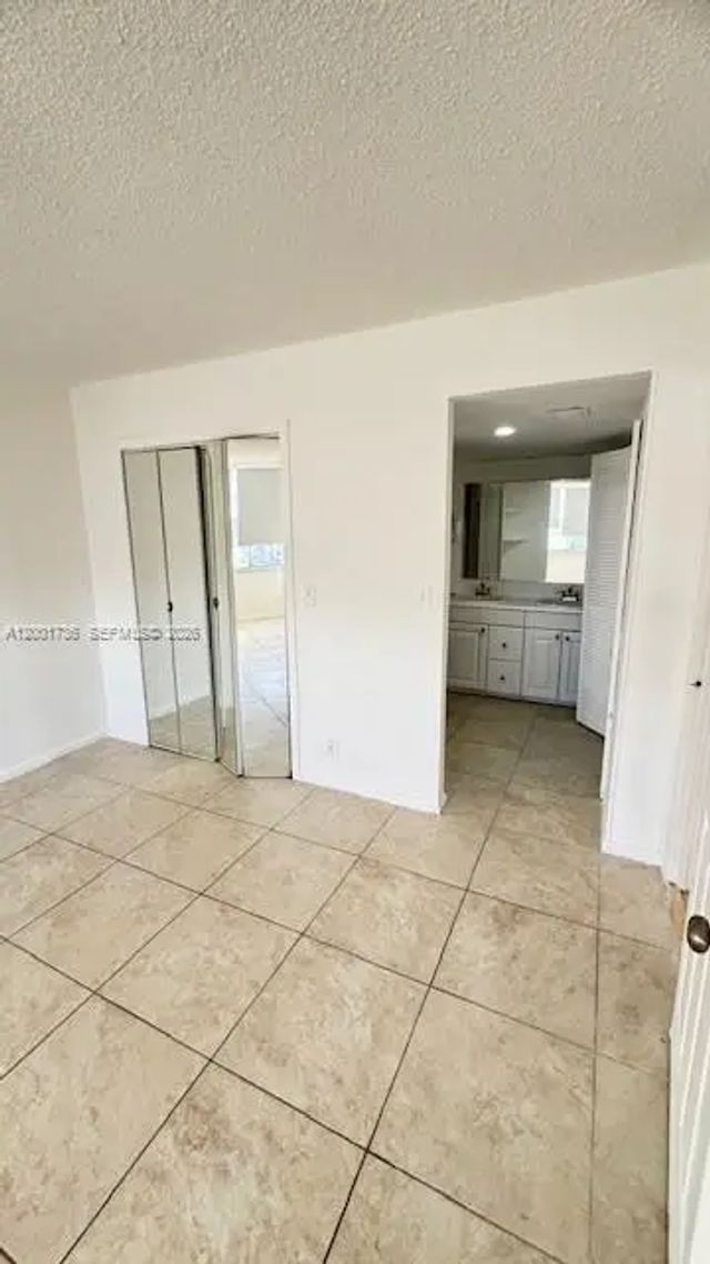 5 of 19 - 2025 Ne 164th Street #616, North Miami Beach, FL