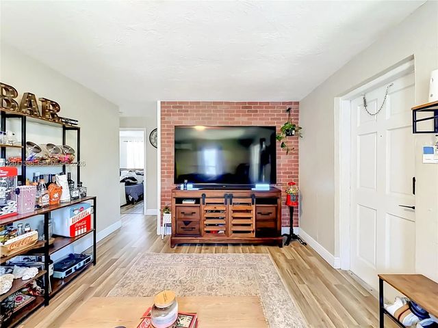 2 of 55 - 800 Nw 17th Terrace, Pompano Beach, FL