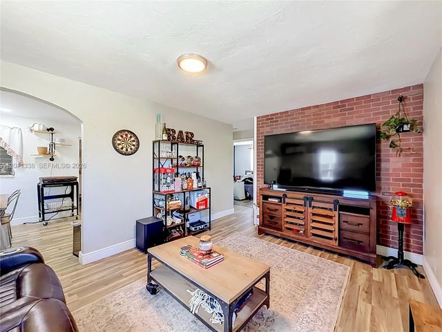 3 of 55 - 800 Nw 17th Terrace, Pompano Beach, FL
