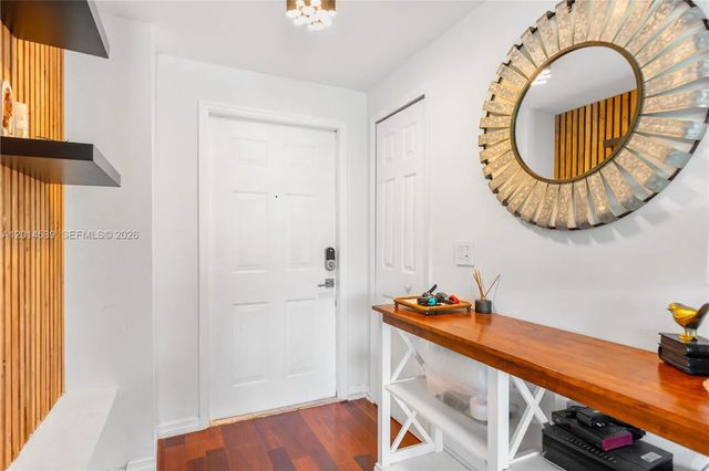 3 of 32 - 3165 Ne 184th Street #6304, Aventura, FL