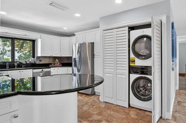 4 of 32 - 4310 S Ocean Boulevard #b, Highland Beach, FL