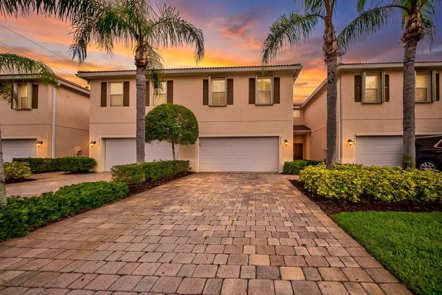 6463 Azura Lake Road, Lake Worth