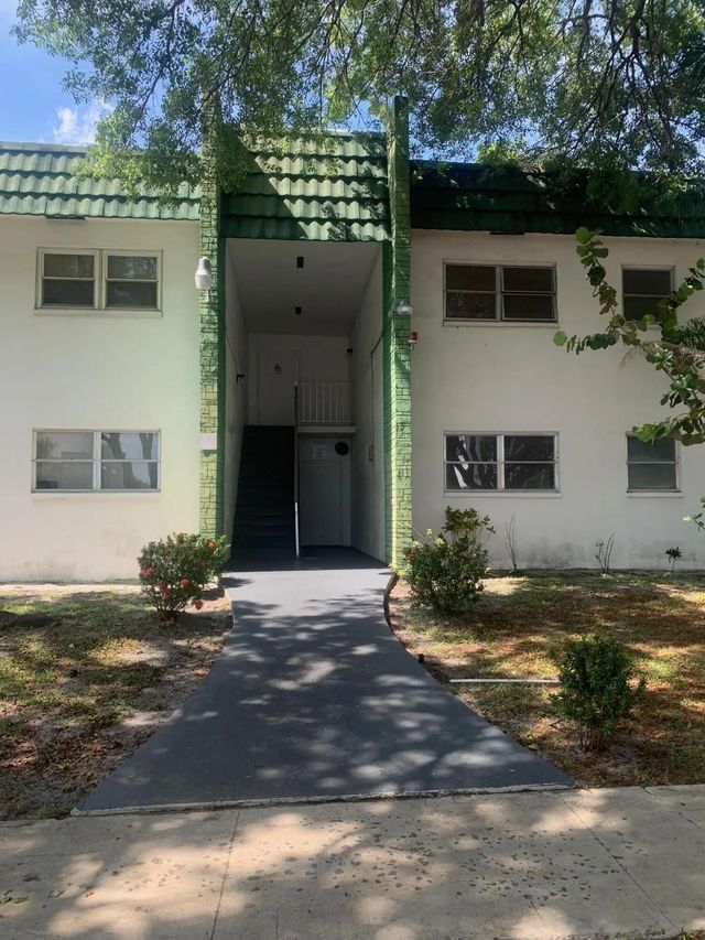 4821 Nw 22nd Court Nw #100, Lauderhill