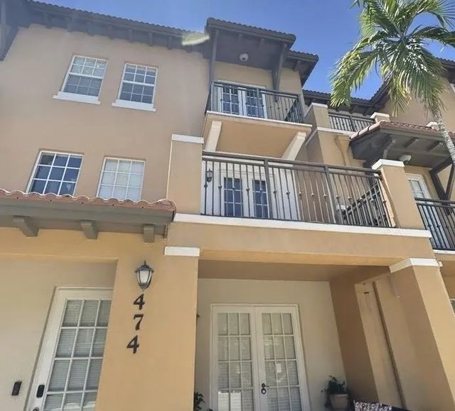 2 of 16 - 474 Sw 147th Avenue, Pembroke Pines, FL