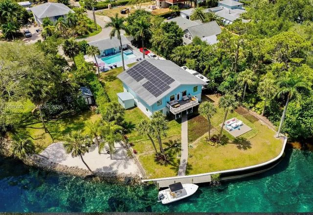 27237 Rio Vista Circle, Bonita Springs