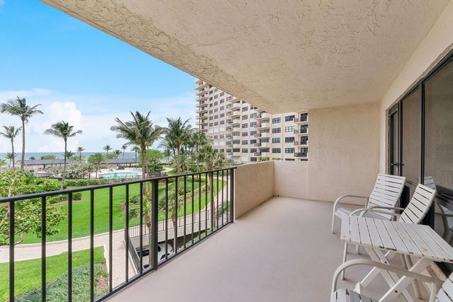 3 of 47 - 4900 N Ocean Boulevard #416, Lauderdale-By-The-Sea, FL