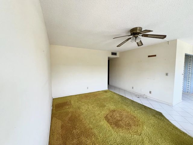 4 of 42 - 392 Grantham F #392, Deerfield Beach, FL