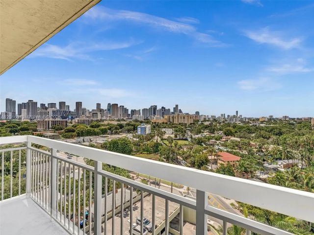 816 Nw 11th Street #1208, Miami