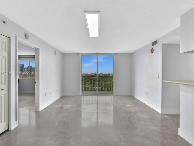 2 of 49 - 816 Nw 11th Street #1208, Miami, FL