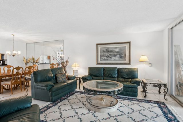 3 of 24 - 250 John F Kennedy Drive #202, Atlantis, FL