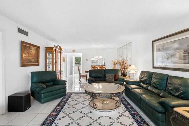 5 of 24 - 250 John F Kennedy Drive #202, Atlantis, FL