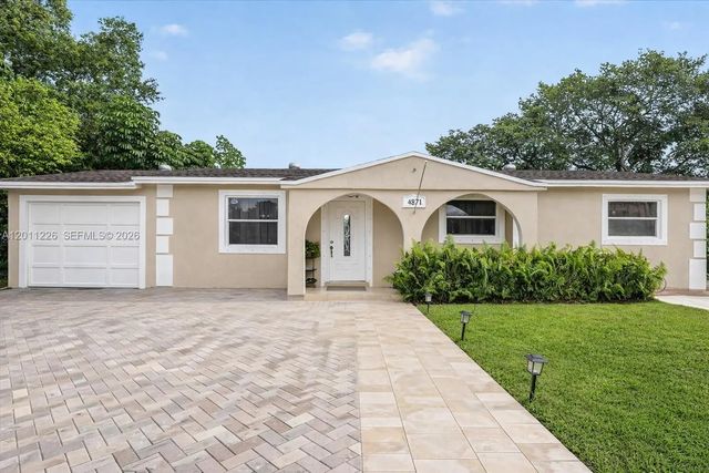 4271 Nw 192nd Street, Miami Gardens