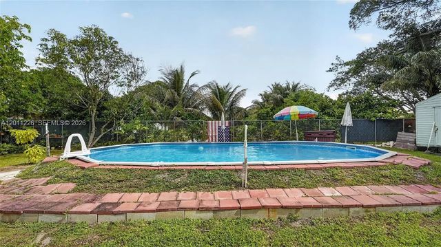 3 of 24 - 4271 Nw 192nd Street, Miami Gardens, FL