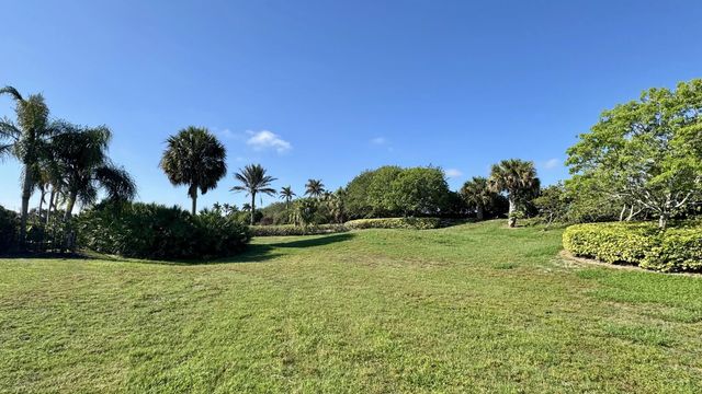 2 of 10 - 114 Se Via Verona, Port St. Lucie, FL