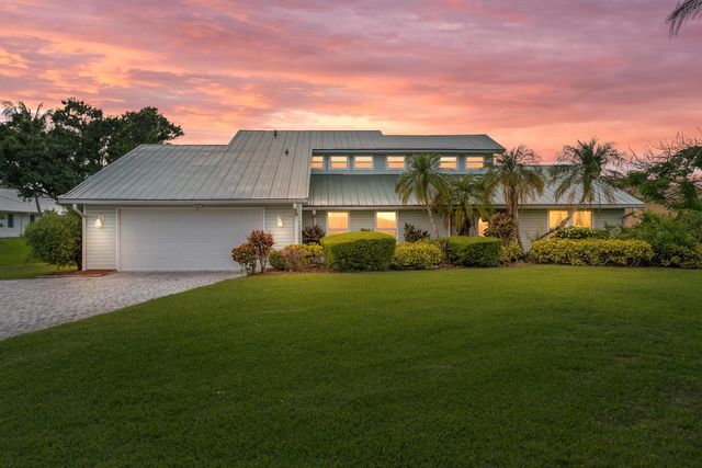 2 of 54 - 2415 Nw Cove View, Stuart, FL