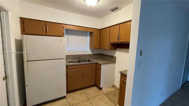 5200 Nw 16th Street, Lauderhill