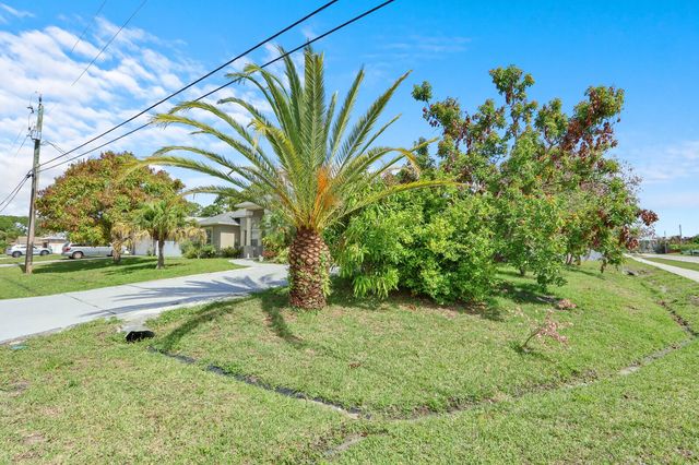 4 of 43 - 1701 Sw Penrose Avenue, Port St. Lucie, FL