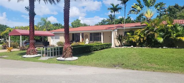 4 of 61 - 6021 Sw 62nd Place, South Miami, FL