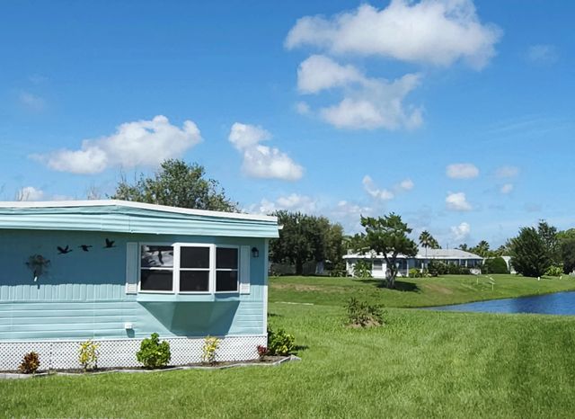 17 Rio Verde Way, Port St. Lucie