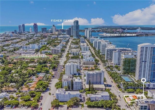 2 of 17 - 1400 West Avenue, Miami Beach, FL