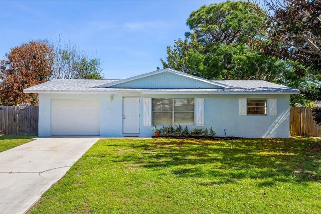 2 of 35 - 1549 Se Minorca Avenue, Port St. Lucie, FL