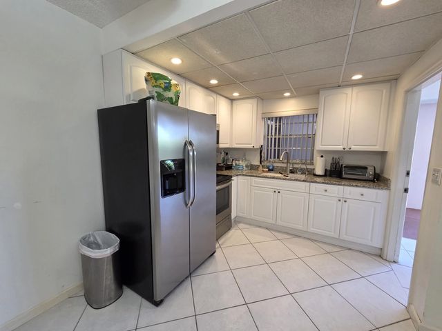 4 of 38 - 600 Pine Drive #103, Pompano Beach, FL