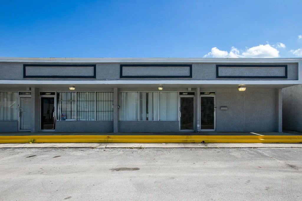 6132 Nw 11th Street #16-2, Sunrise
