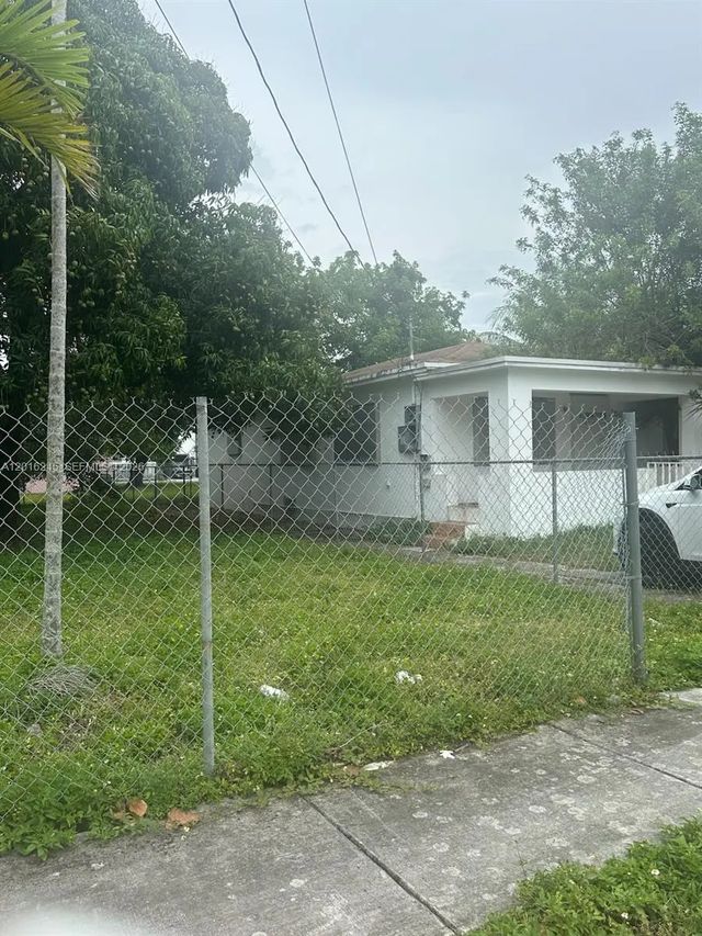 1891 Nw 62nd Terrace, Miami