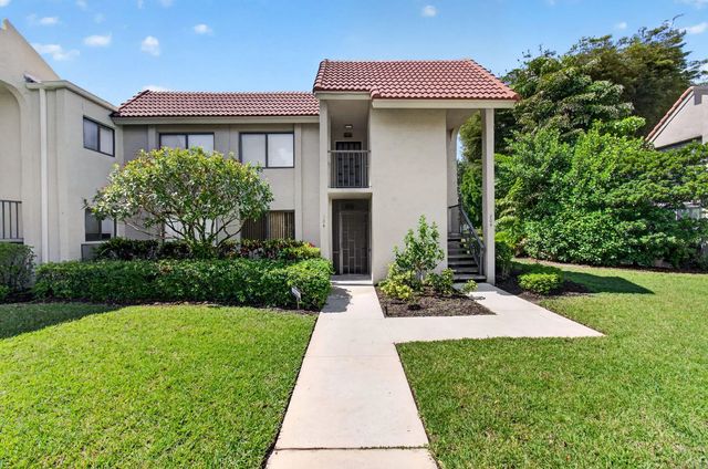 5561 Fairway Park Drive #104, Boynton Beach